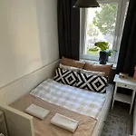 Pokoj Z Parkingiem 20 Minut Piechota Od Rynku Glownego I Dworca Glownego